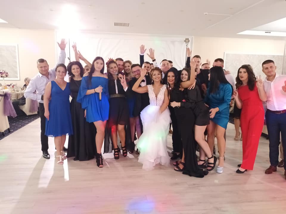 Selfie de grup la eveniment — Formația Florentina Pană